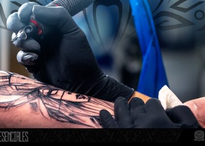 Cómo cuidar un tatuaje recién hecho: consejos esenciales por los profesionales de Neek’dna